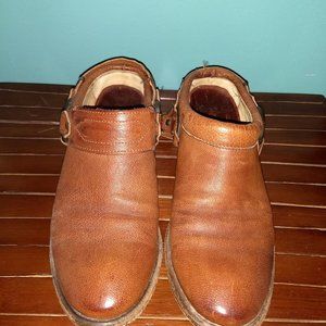 Frye Western Belted Harness Mule Slides Wm Sz 7 M Whiskey Leather Slip-On